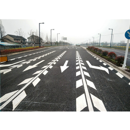 众呈精工 以专业设备赋能仙桃交通地面划线，筑牢城市交通安全基石